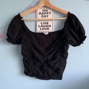 💕garage black puff sleeve crop top💕
